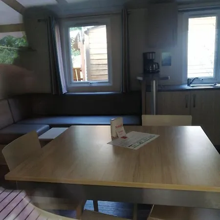 Pres De Chamonix, Camping Les Iles Campsite Passy (Haute-Savoie)